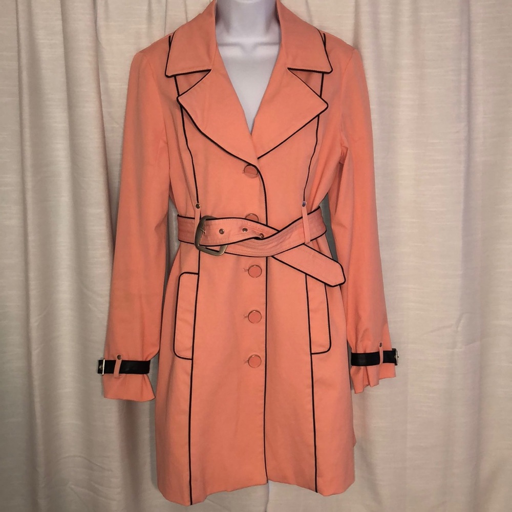GORGEOUS pink New York and company Peacoat